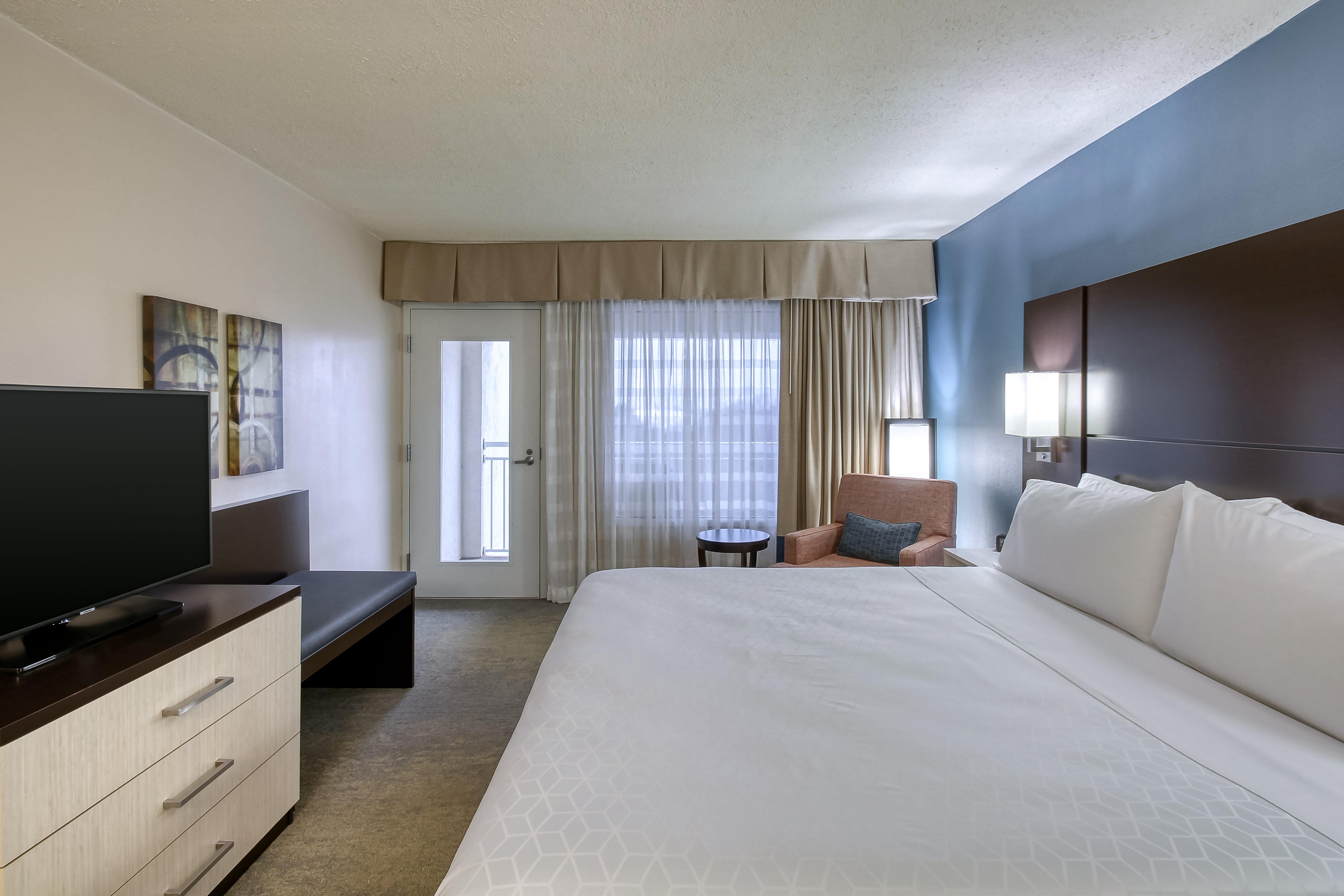 Holiday Inn & Suites Atlanta Airport North By Ihg Колледж Парк Экстерьер фото